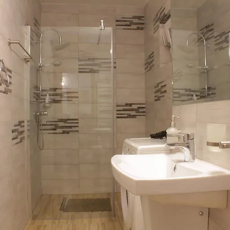 Luxury Piata Unirii 布加勒斯特